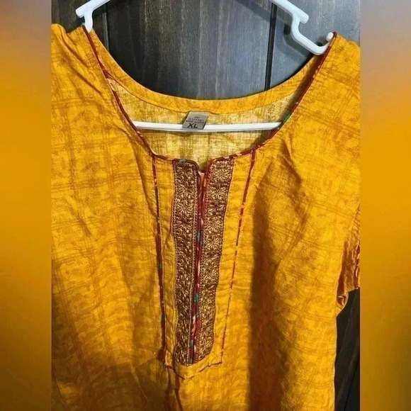 Marigold Tunic/Kurta. Size: XL - Picture 2 of 8